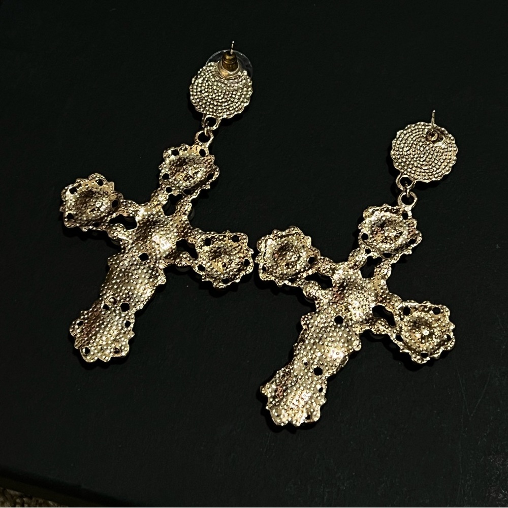 Elegant Gold and Pearl Cross Earrings - Picture 9 of 9